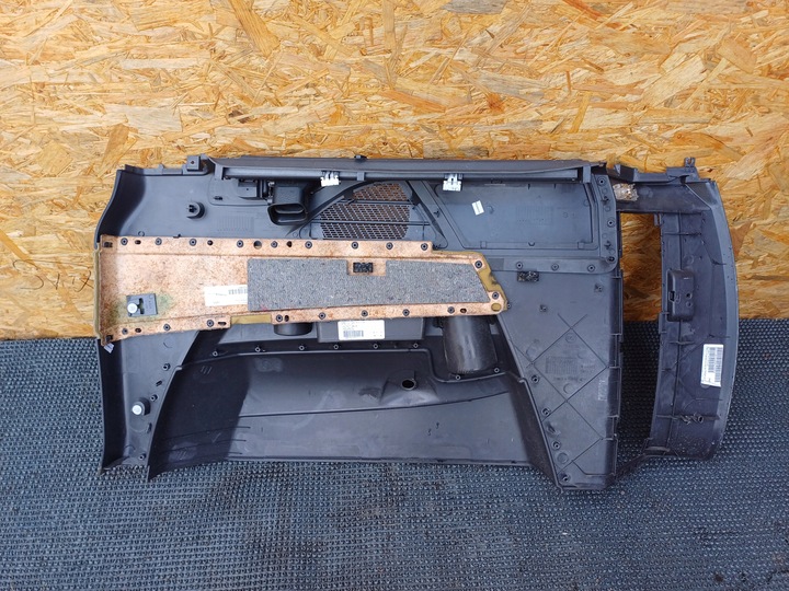 фото №7, Citroen c8 peugeot 807 обивка боковина багажника левый зад