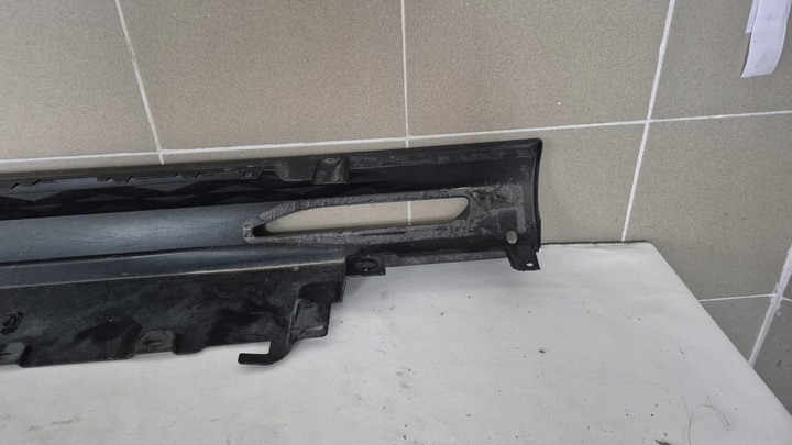 фото №13, Bmw i5 g60 g61 - порог накладка планка пороговая левая 51775a011a7