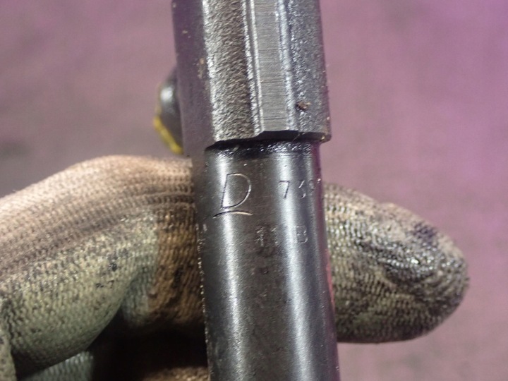 фото №5, Mazda 323f bj 00-03 2.0 d инжектор 7390