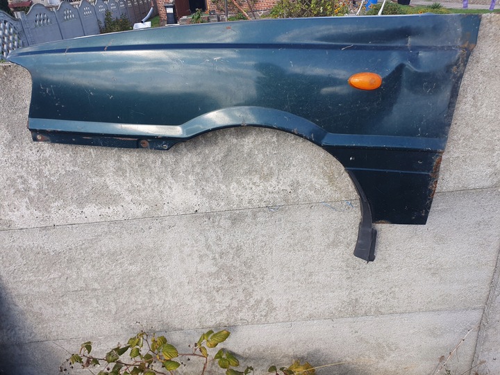 фото №7, Крило праві перед переднє vw golf ii ma wgniecenia rdzę отвори na штука.