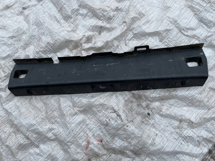 фото №1, Volvo s60 ii захист порога багажника 31307102
