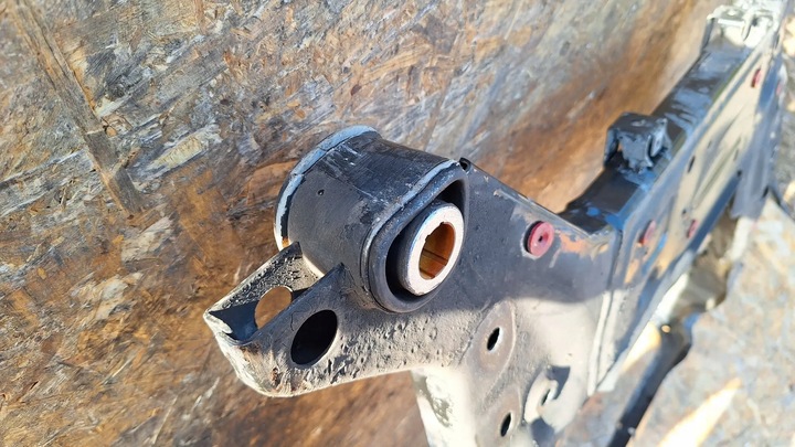 фото №7, Тележка подрамник балка перед 31406810 volvo v60 i рестайлинг 13-18 xc60 i 08-16