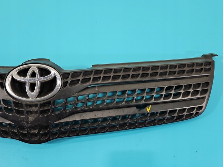 фото №2, Решётка решётка радиатора toyota corolla verso i hb 5d 01-04