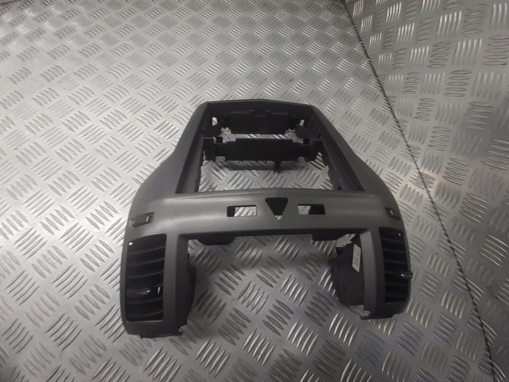 фото №3, Рамка радио opel zafira b 1.9 cdti