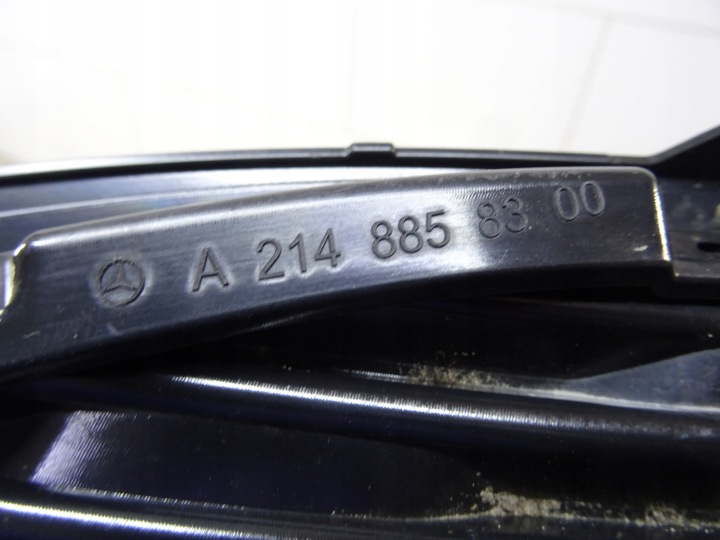 фото №13, Mercedes w214 e klasa решётка бампера a2148858400 llu