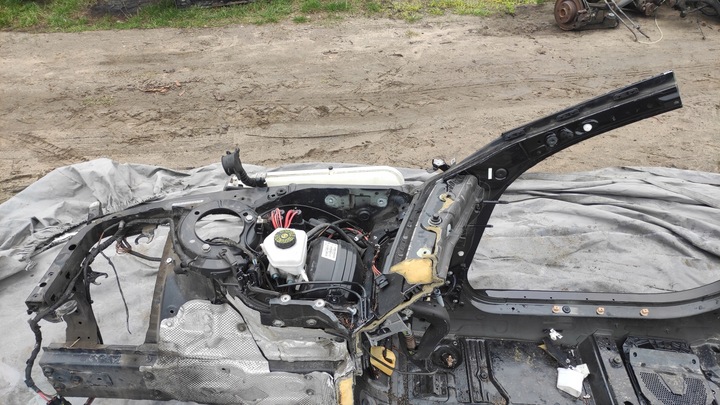 фото №11, Чверть фартух поріг праві bmw f30 f31 475 чорний sapphire металік