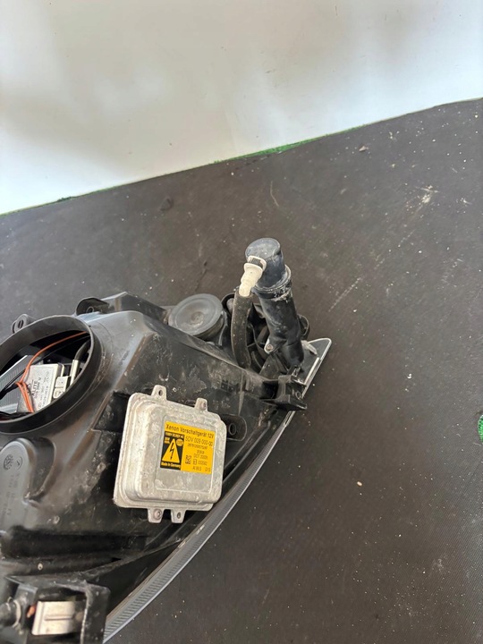 фото №14, Лампы передние фары ford kuga mk1 bixenon ксенон комплектные демонтаж