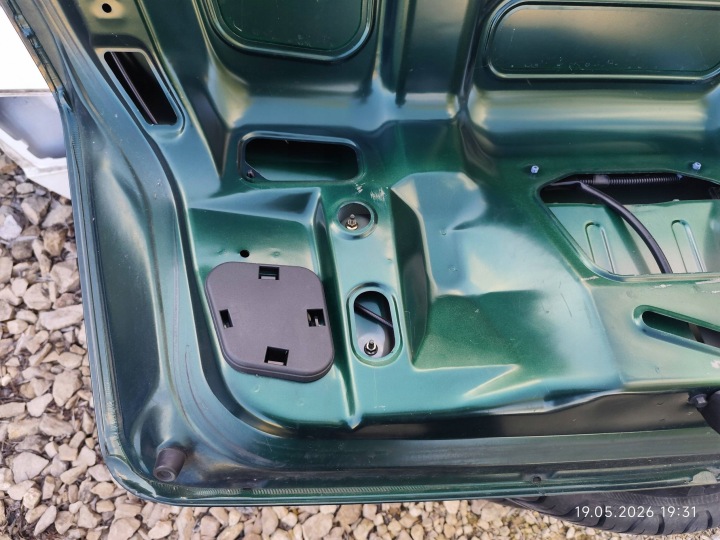 фото №12, Крышка багажника rover 45