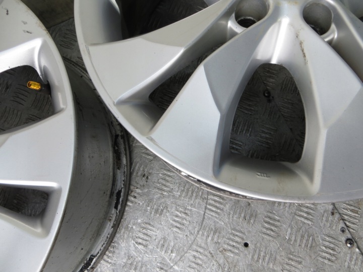 фото №13, Honda cr-v iv диски алюмінієві 17x6.5j et50 5x114.3