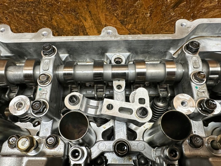 фото №6, Головка комплектна вали kia hyundai 1.6 t-gdi g4fp 22111-2m801