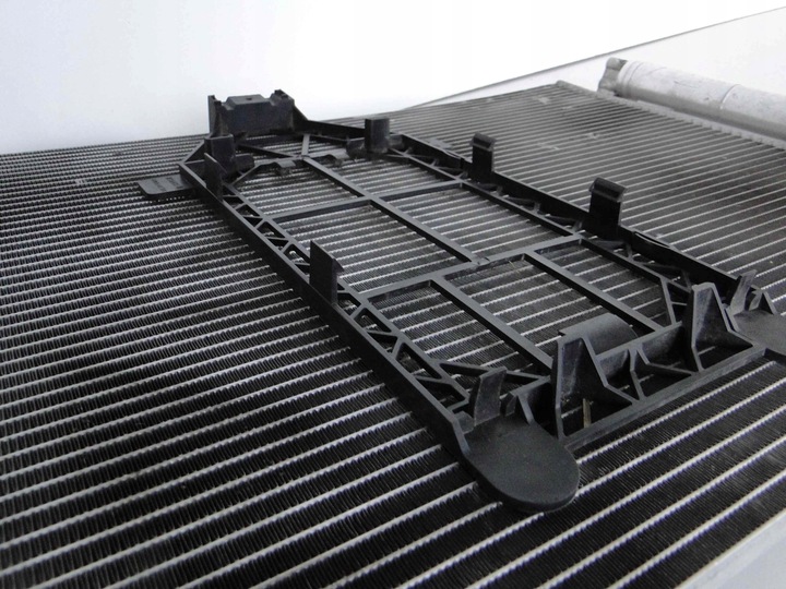 фото №7, Mercedes sprinter 906 рестайлінг радіаторів кондиціонера