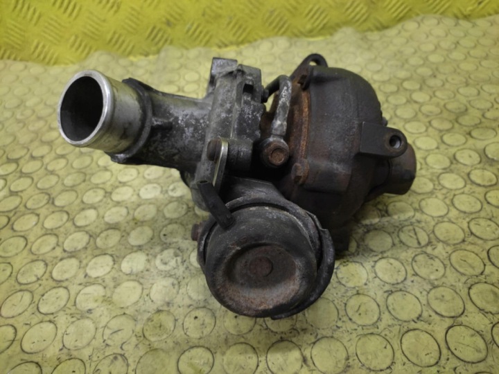 фото №4, Toyota yaris ii 1.4 d турбонагнетатель 172010n030