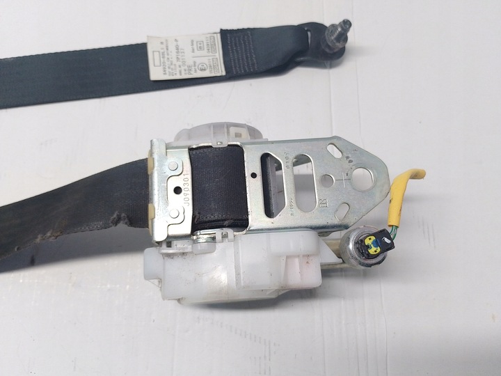 фото №8, Pas безпеки перед правий suzuki swift mk7