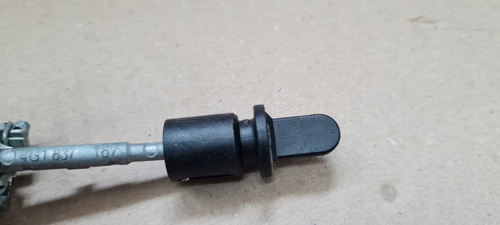 фото №10, A6 c7 4g вставка замка дверь левых 4g1837167 a7 4g