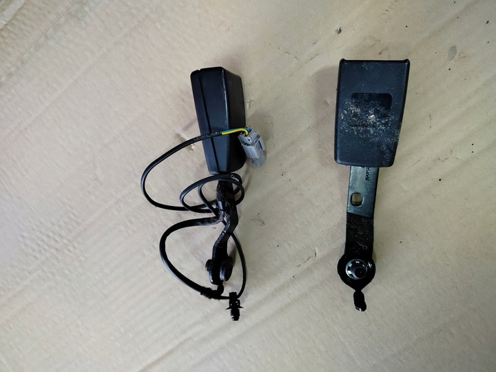 фото №1, Fiat doblo ii combo d застёжка ремня правые перед 735484543