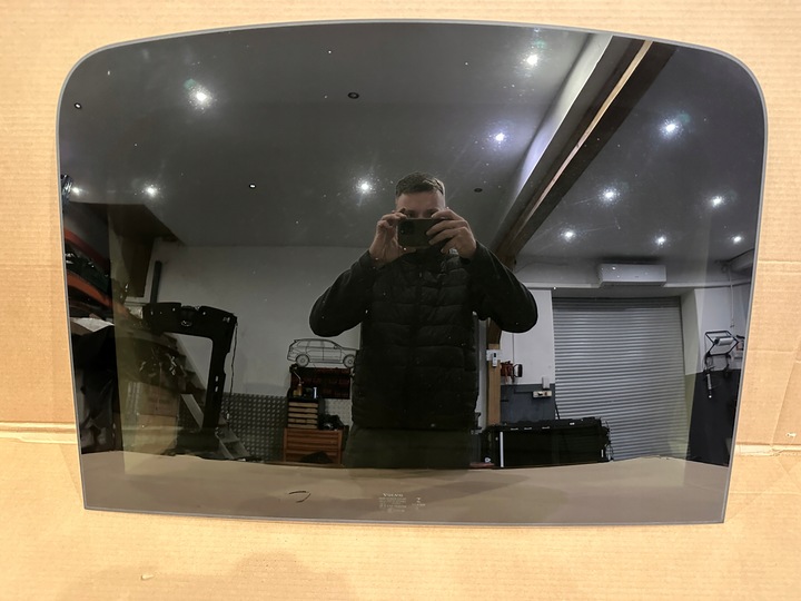 фото №1, Volvo xc90 ii xc60 ii v60 ii v90 стекло люк передняя