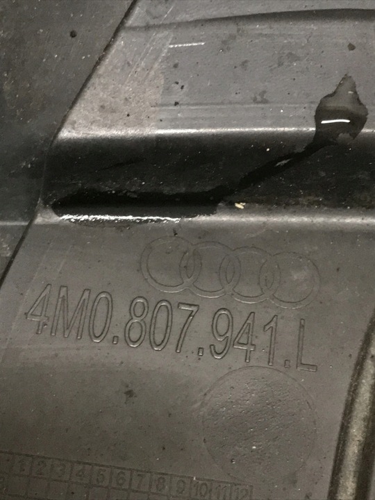 фото №8, Дифузор спойлер зад audi q7 s-line рестайлінг 4m0807521k