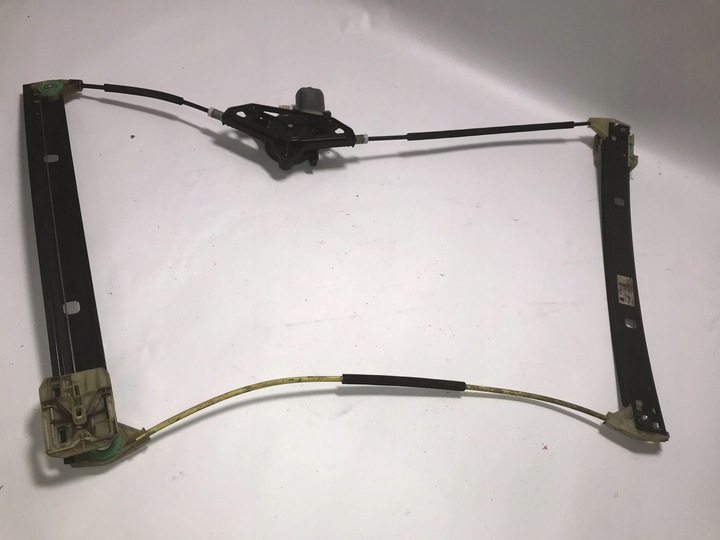 фото №1, Подъемник стекла правые перед octavia iii 5e 12-