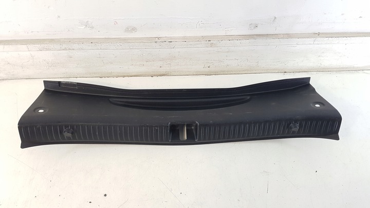 фото №1, Планка защита порога багажника mercedes w205