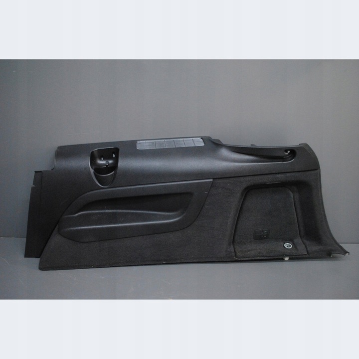 фото №8, Боковина обивка багажника правая audi q7 4l0863880