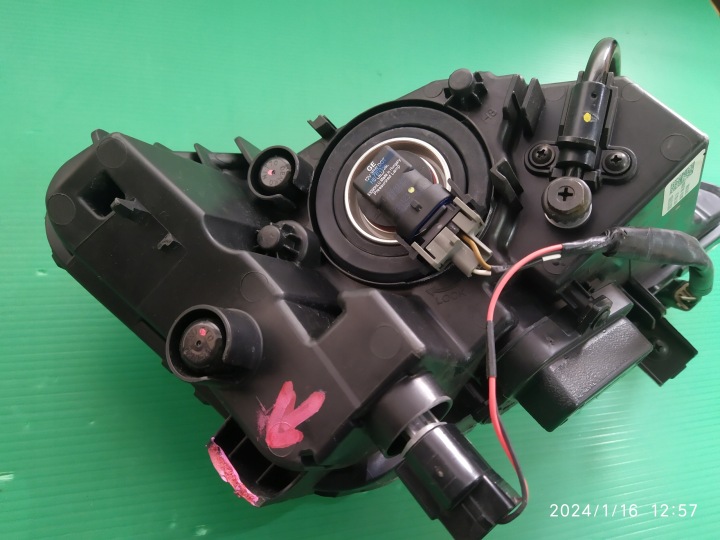 фото №12, Галоген led drl ліве hyundai tucson iii 3 92201-d7600