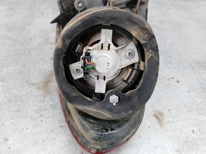 фото №4, Лампа задняя правая seat toledo iii 5p5945096b хэтчбек