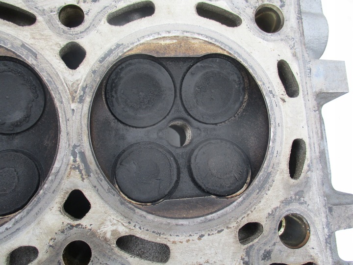 фото №12, Mondeo mk3 1.8 16v 2003 r -головка 1s7g6090ax