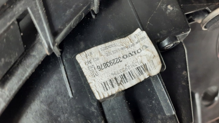 фото №14, Лампа зад задня ліва 32293876 volvo v90 пошкоджені кронштейни