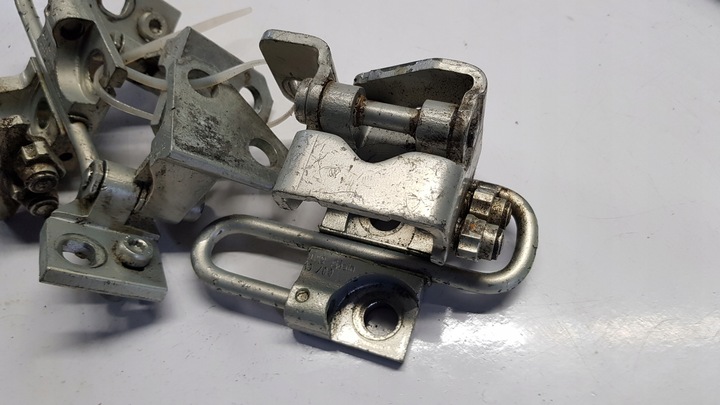 фото №6, Петля дверь правые левый зад vw golf vi