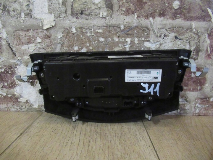 фото №8, Панель кондиционера 275004ea1a nissan qashqai j11