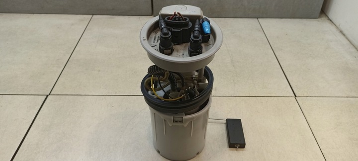 фото №7, Насос пального galaxy рестайлінг 1.9 автомат 7m3919050a