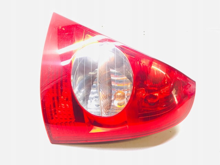 фото №9, Renault clio ii 2001 права сторона фара задня