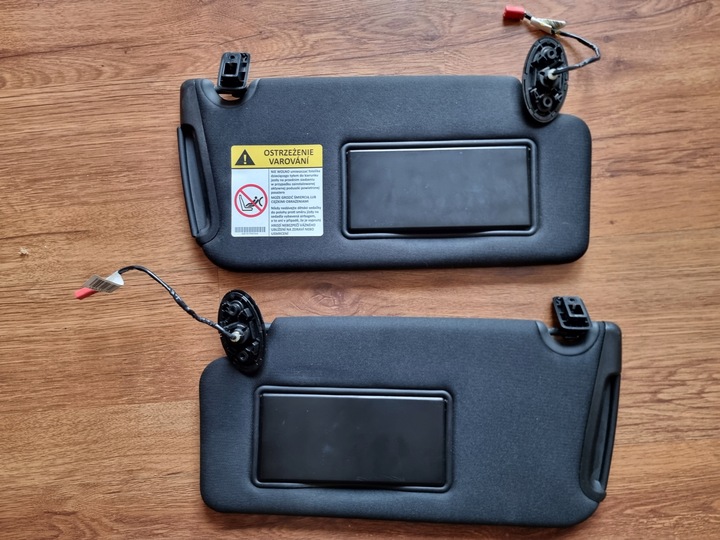 фото №1, Козирок сонцезахисний лівий праві chrysler 300c lancia thema комплект