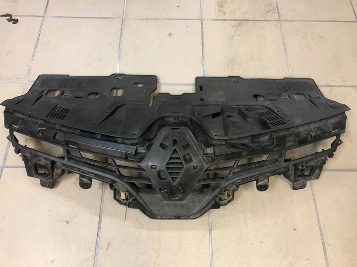 фото №1, Renault clio iv 12-16 решётка решётка радиатора бампера перед