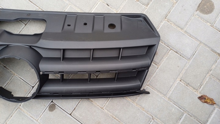 фото №2, Vw amarok решётка бампера 2hh853653