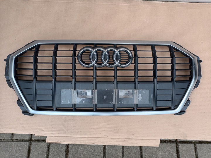 фото №1, Решітка audi q3 ii 83a решітка радіатора s-line