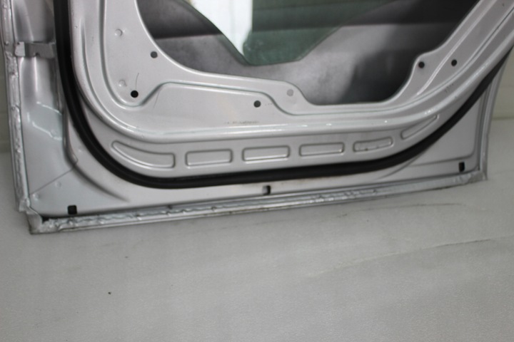 фото №16, Mercedes a клас w169 двері правий зад праві задні 761 5-дверна 110-180