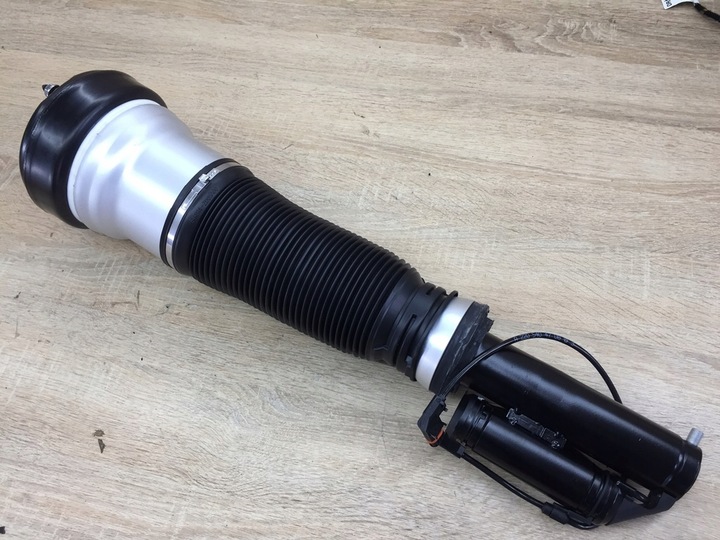 фото №3, Воздушная подушка амортизатор airmatic перед do mercedes s w220