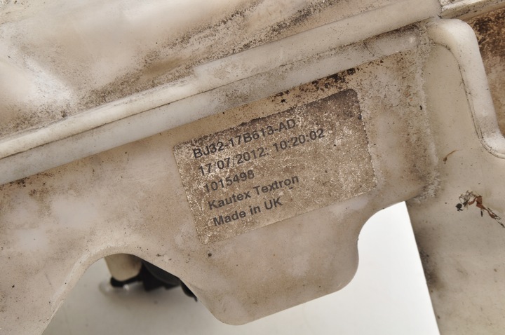 фото №9, Land rover range rover evoque l538 бачок склоомивача bj32-17b613-ad