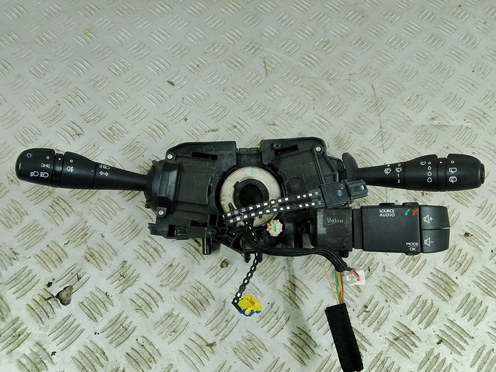 фото №1, Renault clio iv 4 2014 переключатель комбинированный 255675914r