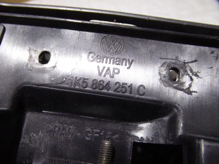 фото №8, Подлокотник кожа оригинальный vw scirocco 1k8