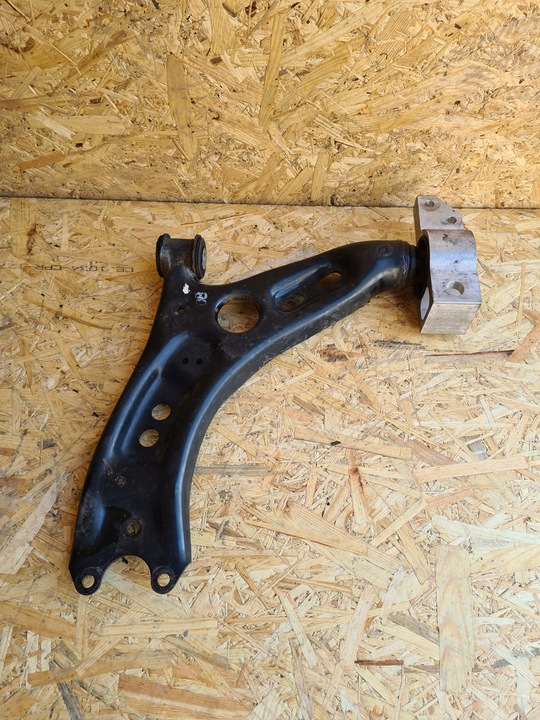 фото №1, Рычаг переднее левый vw passat b7 2.0tdi 1k0407155c