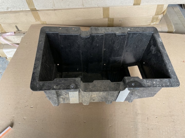 фото №3, Коробка корпус акумулятора sprinter 910