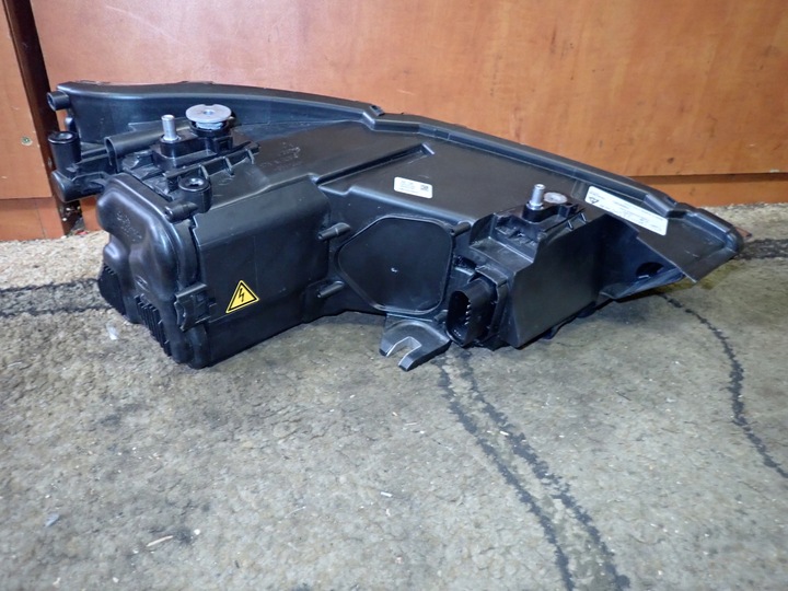 фото №6, Лампа ліва bi-xenon +led audi a1 8x 2010-2015