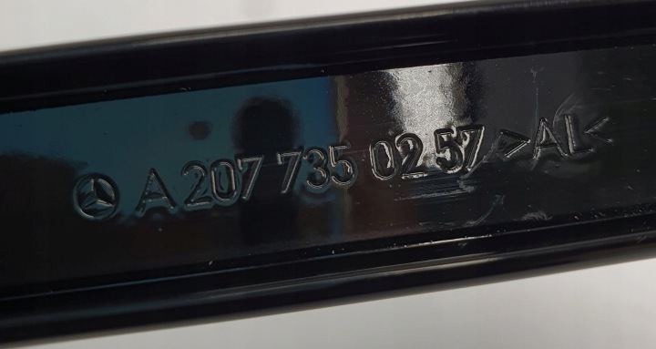 фото №7, Молдинг скла праве зад mercedes w207 a2077350257