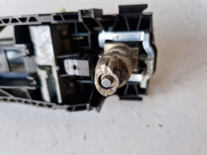 фото №8, Ручка двері лівий перед ld7x vw jetta vi 5c6 2.0 fsi 5n0837885h 5n0839885h