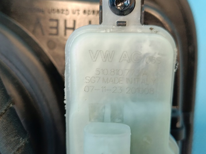 фото №10, Audi q3 f3 sportback 1.4 tsi 110kw 2024r крышка заливка топлива lz7s 83a810593