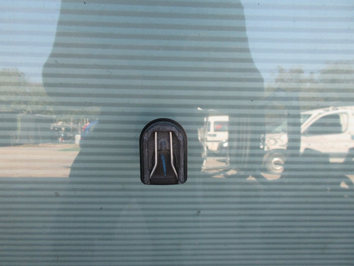 фото №8, Honda civic vii 7 3d 5d hb 01-06 скло лобове передня