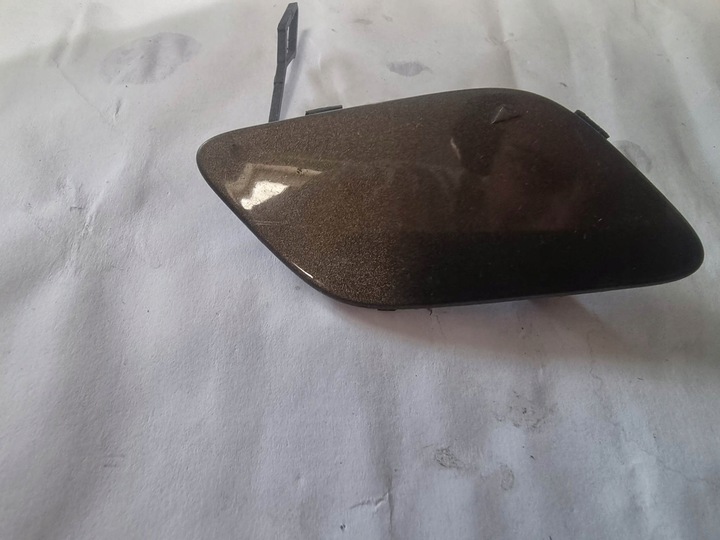 фото №1, Mercedes w169 рестайлінг - заглушка фаркоп бампера перед