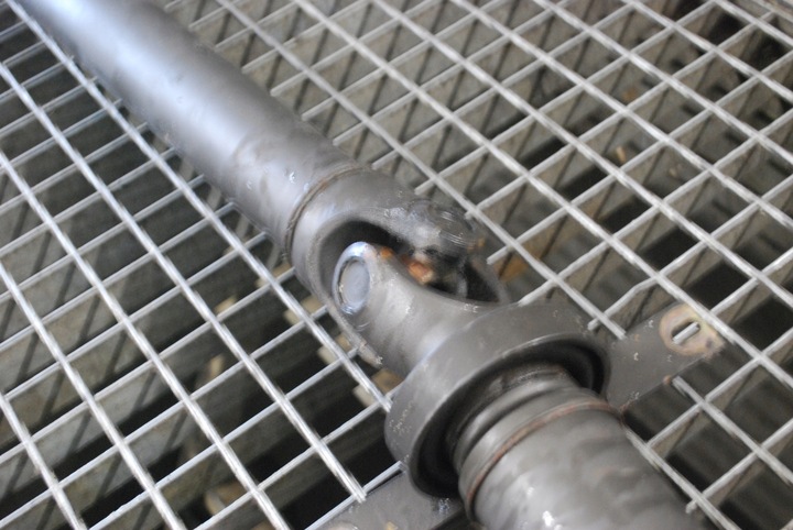 фото №4, Wał приводной audi a8 d2 3.7 4d0521101c